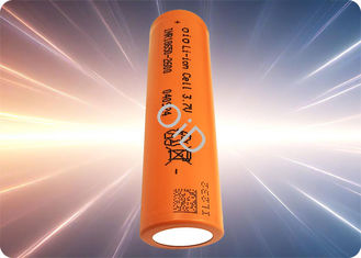 NCA 18650 Battery 300 Cycles 3.7V 2600mAh Rechargeable Battery