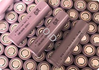 300 Cycles 18650 2200mAh Battery Customized 3.7 Volt Rechargeable Battery 20A