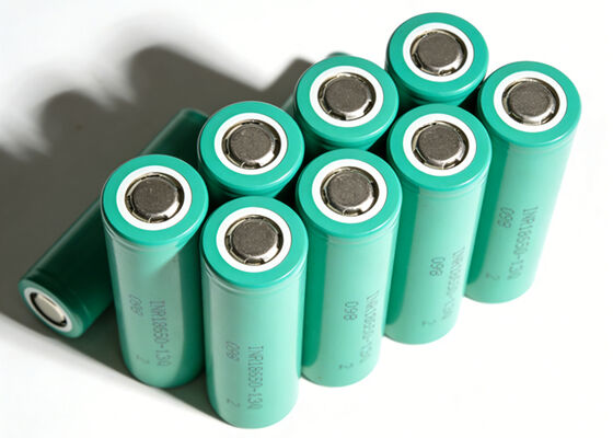 INR18650Q13SS 3.6V 1300mAh 18A High-Drain 18650 Lithium-Ion Battery with Low Internal Resistance for High-Power Devices
