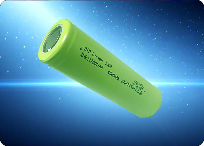 21700 4000mAh 40A High Rate Rechargeable Battery with 300 Cycles