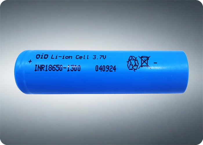 20A 3.7V 18650 Rechargeable Battery 1300mAh 300 Cycles