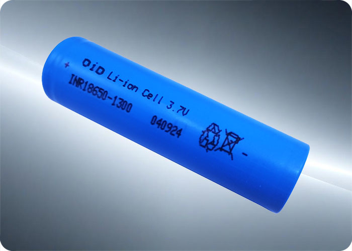 20A 3.7V 18650 Rechargeable Battery 1300mAh 300 Cycles
