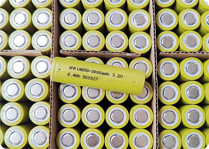 3.2V 2000mAh LiFePo4 Battery 6A Discharge 18650 Rechargeable