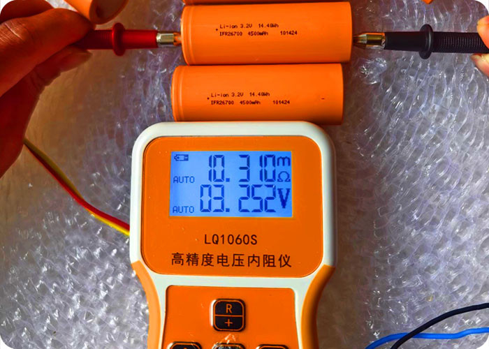 3.2V 4500mAh LiFePO4 Battery 13.5A Discharge 2000 Cycles
