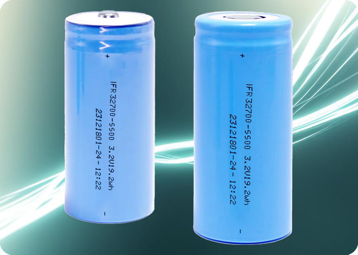 5500mAh LiFePo4 Battery 3.2V 2000 Cycles High Discharge 16.5A