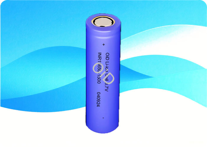 Lightweight 18650 1500mAh Battery 500 Cycles 3.7 V Rechargeable Battery 20A