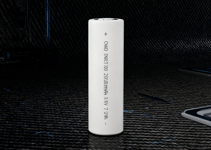 21700 Lithium-Ion Battery with 2000mAh Capacity 3.6V Nominal Voltage and 1.0A Standard Charge for High-End Digital Devices