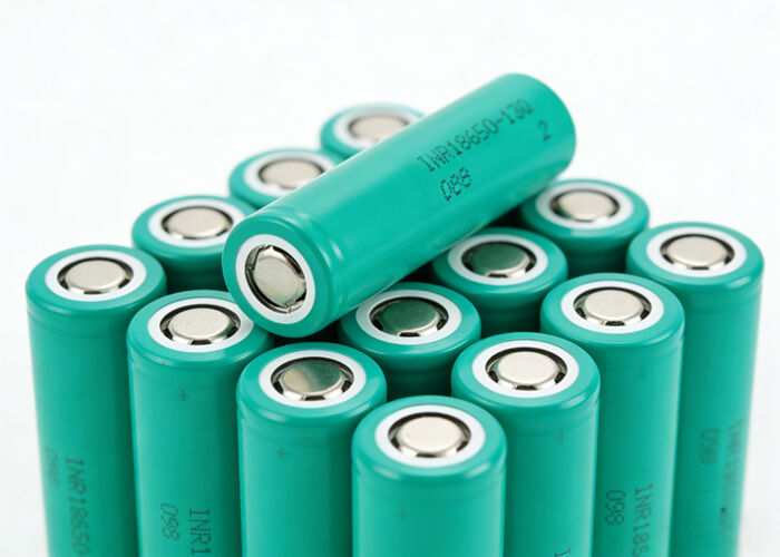 INR18650Q13SS 3.6V 1300mAh 18A High-Drain 18650 Lithium-Ion Battery with Low Internal Resistance for High-Power Devices